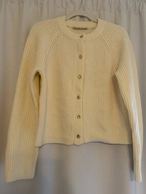 Abercrombie & Fitch Cream Button-Front Ribbed Knit Sweater
